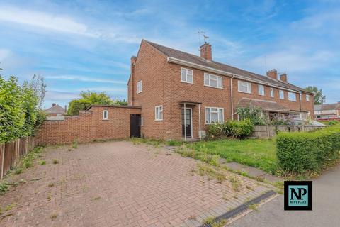 3 bed semi-detached house for rent in Bradestone Road, Nuneaton, CV11