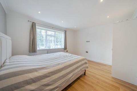 4 bedroom end of terrace house for sale, Kenilworth Gardens, Shooters Hill, London, SE18