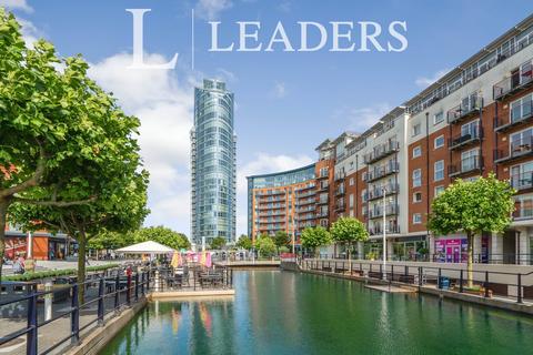 Studio to rent, No 1 Gunwharf Quays, PO1