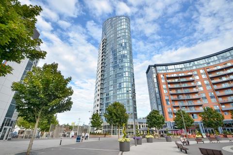Studio to rent, No 1 Gunwharf Quays, PO1