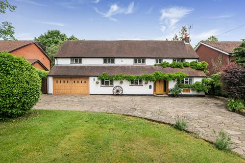 4 bedroom detached house for sale, Green Lane, Lower Kingswood, KT20