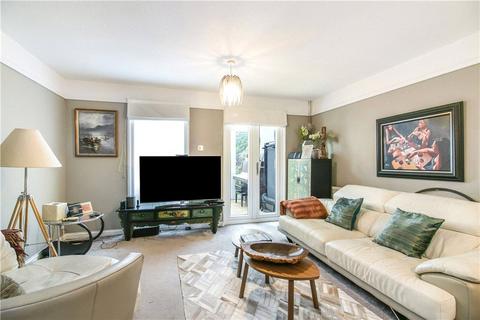 3 bedroom terraced house for sale, Staveley Gardens, London, W4