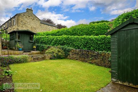 2 bedroom semi-detached house for sale, Slant Gate, Kirkburton, Huddersfield, West Yorkshire, HD8
