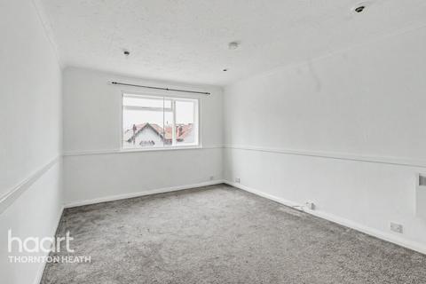 1 bedroom apartment for sale, Bensham Manor Road, Thornton Heath