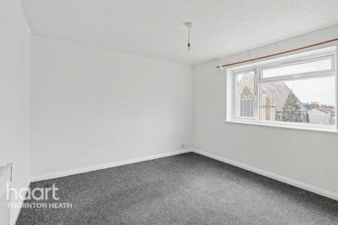 1 bedroom apartment for sale, Bensham Manor Road, Thornton Heath