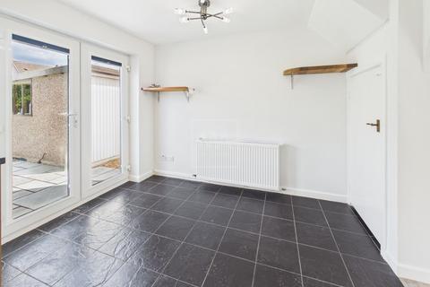 3 bedroom semi-detached house to rent, Kintore Drive, Great Sankey, WA5