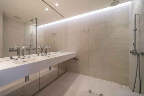 1 bedroom flat for sale, Rathbone Place, London, W1T