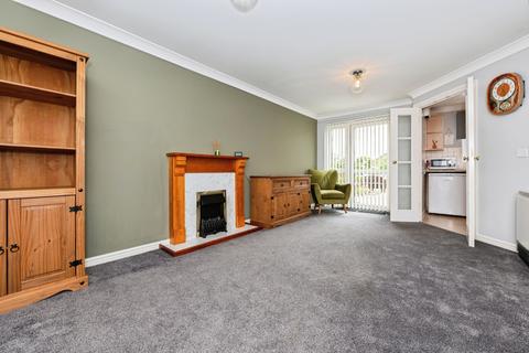 1 bedroom apartment for sale, Collier Court, Grays RM16