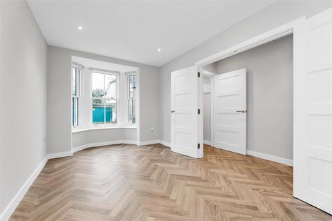 3 bedroom detached house for sale, Alpha Road, Cambridge CB4