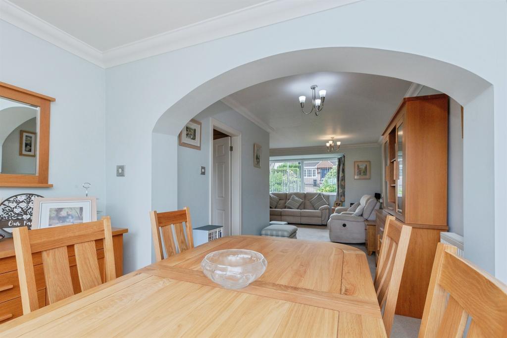 House in Oadby and Wigston, Leicestershire - View 3