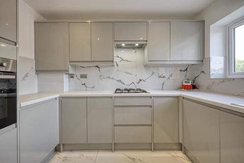 3 bedroom detached house for sale, Westover Gardens, Broadstairs, Kent, CT10