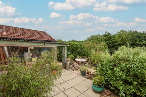 2 bedroom detached bungalow for sale, Ailcey Road, Ripon