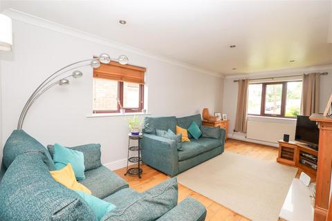 2 bedroom detached bungalow for sale, Ailcey Road, Ripon