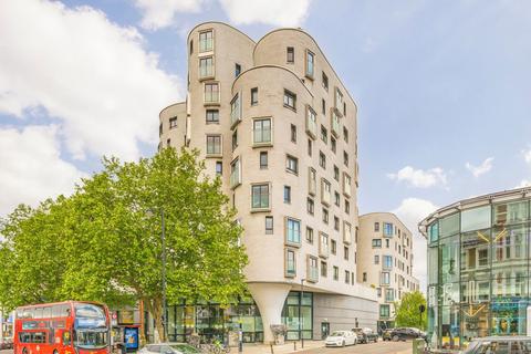 2 bedroom flat for sale, St. Luke's Avenue, London SW4