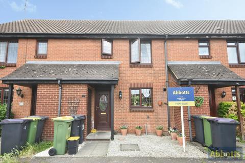 3 bedroom terraced house for sale, Norwich Crescent, Rayleigh, Essex, SS6