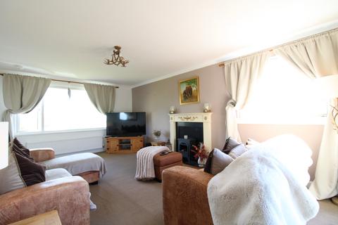 4 bedroom detached house to rent, Ardneil Avenue, West Kilbride, KA23