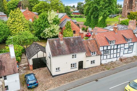 2 bedroom cottage for sale, Church Street, Malpas.