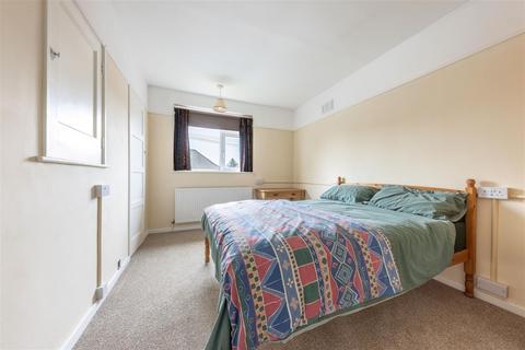 3 bedroom semi-detached house for sale, Coleburn Road, Norwich