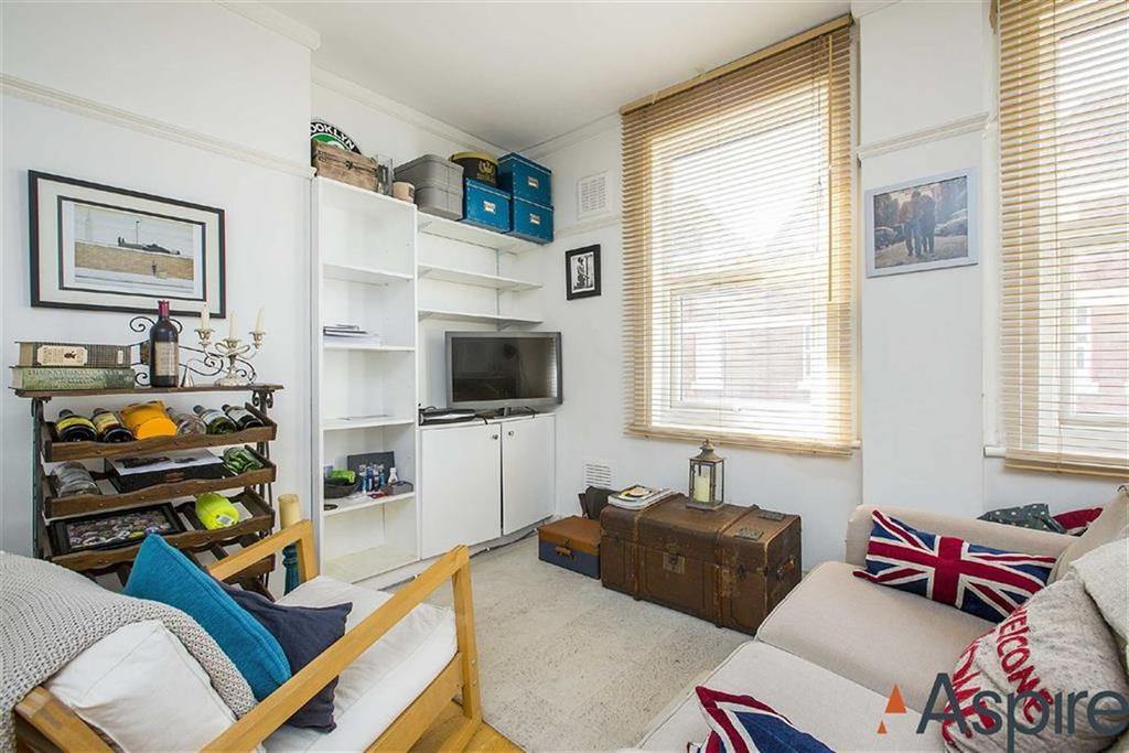Hildreth Street, London 1 bed flat £1,380 pcm (£318 pw)