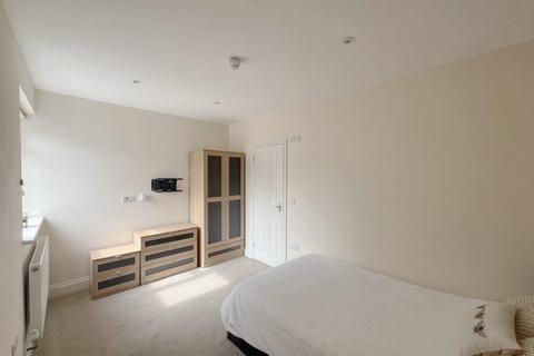 house for rent in Redcliffe Street, Swindon, SN2