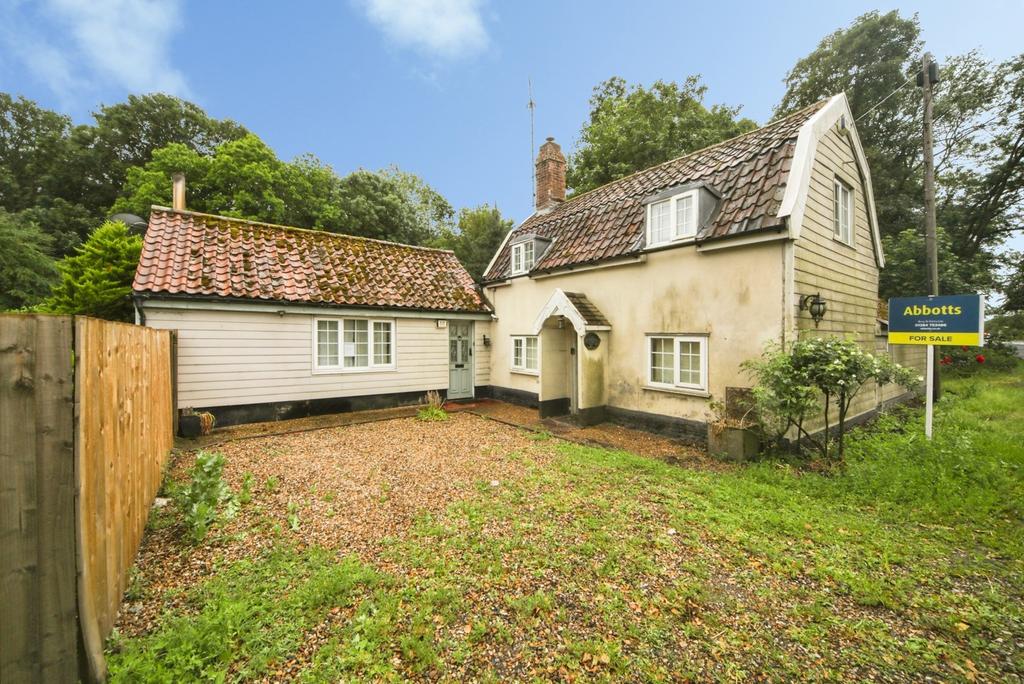 3 bedroom cottage for sale
