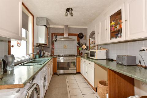 7 bedroom semi-detached house for sale, Leed Street, Sandown PO36