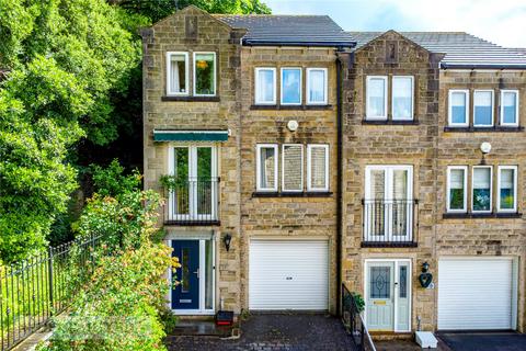 3 bedroom end of terrace house for sale, Chancel Court, Longwood, Huddersfield, West Yorkshire, HD3