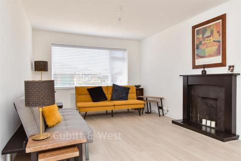 4 bedroom detached house for sale, Arundel Road, Peacehaven, East Sussex