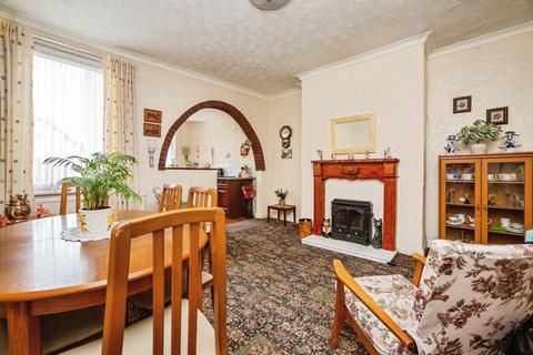 2 bedroom property for sale, Station Road, Thurnscoe, Rotherham