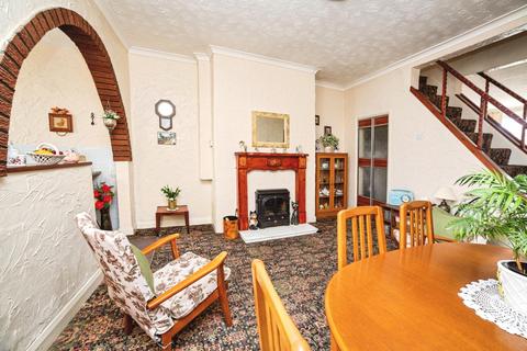 2 bedroom property for sale, Station Road, Thurnscoe, Rotherham