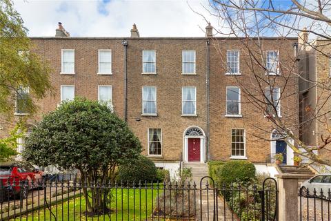 4 bedroom terraced house, Waterloo Road, Ballsbridge, Dublin 4