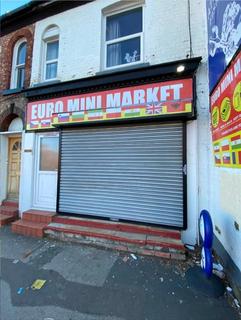 Studio to rent, Wellington Road South, Stockport, SK2