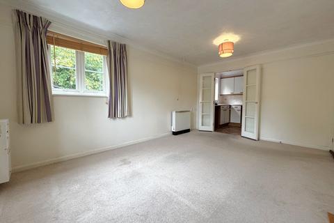 1 bedroom retirement property for sale, Station Road, Letchworth Garden City, SG6