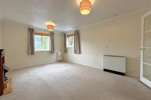 1 bedroom retirement property for sale, Station Road, Letchworth Garden City, SG6