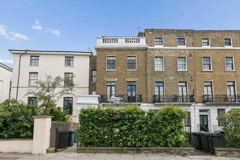 3 bedroom flat for sale, Fortess Road, London NW5