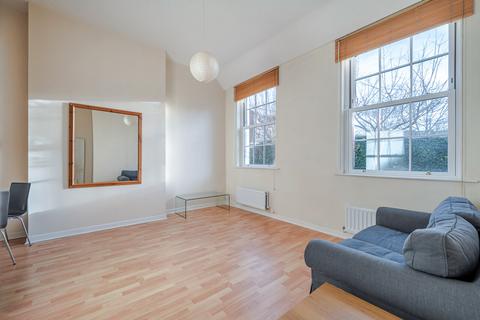 1 bedroom flat for sale, Bloomsbury Court, St. Lukes Square, Guildford, GU1