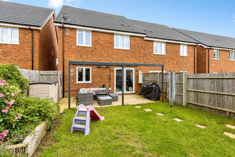 3 bedroom semi-detached house for sale, Woodfox Way, Haywards Heath