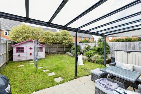 3 bedroom semi-detached house for sale, Woodfox Way, Haywards Heath