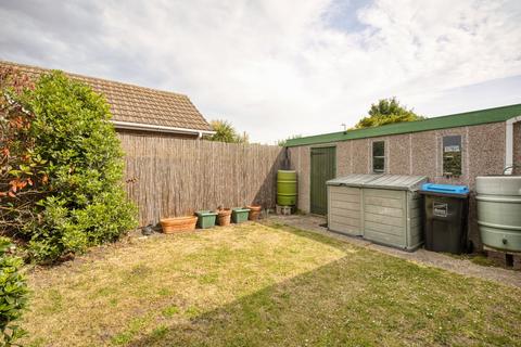 2 bedroom bungalow for sale, Pysons Road, Ramsgate, Kent, CT12