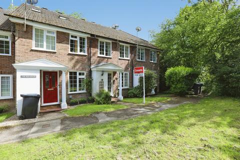 2 bedroom terraced house for sale, The Glades, East Grinstead