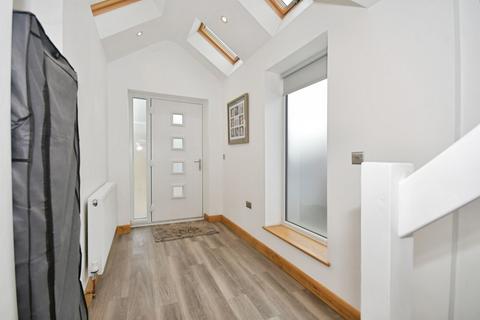 2 bedroom end of terrace house for sale, Hurst Rise, MATLOCK