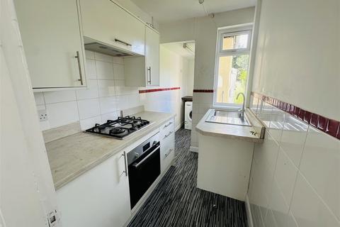 3 bedroom terraced house for sale, Sullivan Road, Courthouse Green, Coventry *IDEAL STARTER HOME IN THE COURTHOUSE GREEN AREA OF COVENTRY*