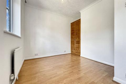 1 bedroom flat for sale, 1 bedroom First Floor Flat in Chichester