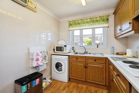 2 bedroom bungalow for sale, Glaven Close, North Walsham, Norfolk, NR28