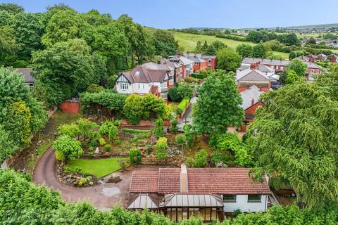 3 bedroom detached bungalow for sale, Thorncliffe Avenue, Royton, Oldham, OL2