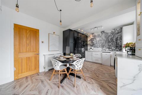 4 bedroom terraced house for sale, 5 First Avenue, Shrewsbury, SY1 4JA