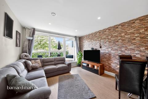 2 bedroom flat for sale, Weld Place, London