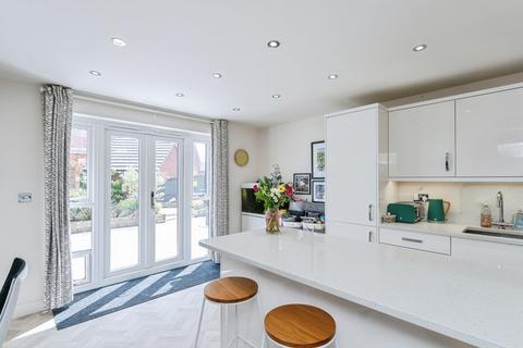 3 bedroom end of terrace house for sale, Princeton Way, Ellesmere Port, Cheshire, CH65