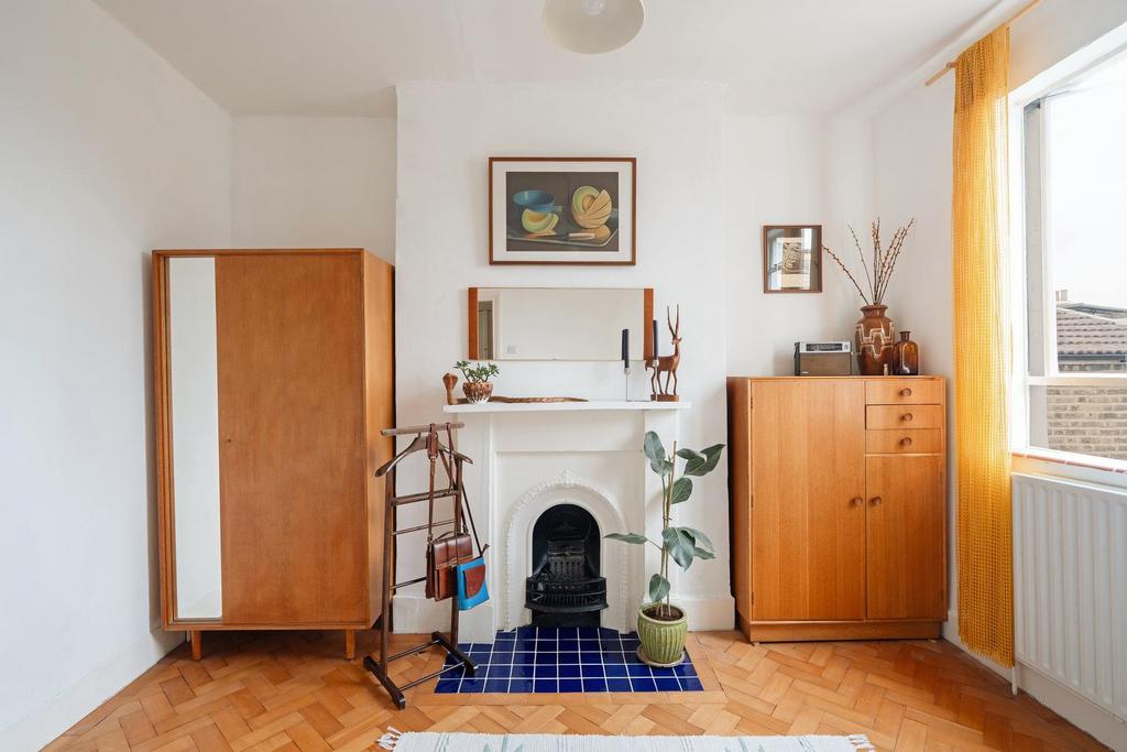 Living room, fireplace