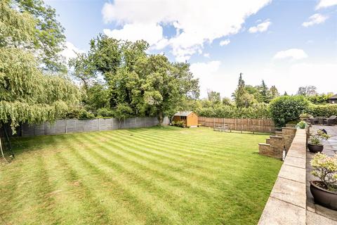 4 bedroom detached house for sale, Forest Drive, Kingswood, Surrey